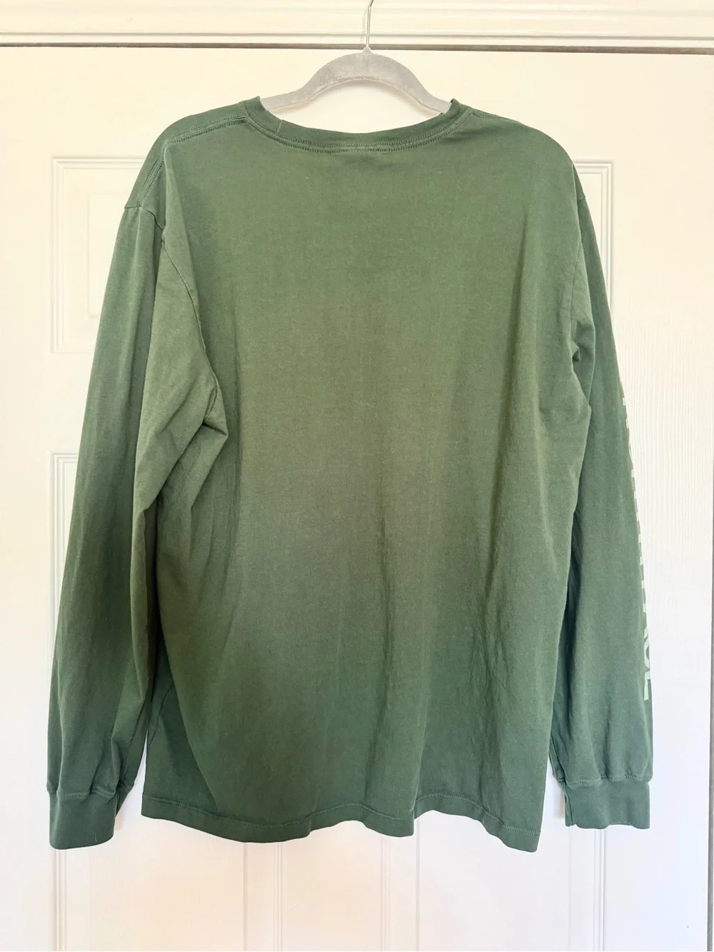 The North Face Men's Long Sleeve Crew - Olive Green